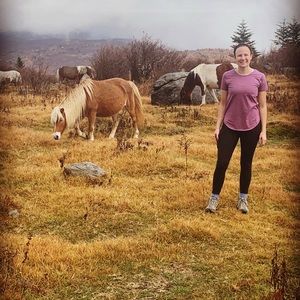 Meet your Posher, Rebecca